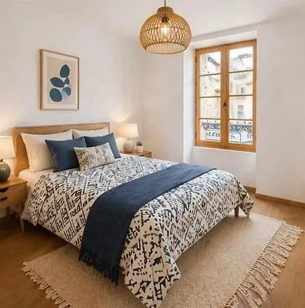 Hébergement de vacances 4bedroom House Cathedral View Old Mans 10 People